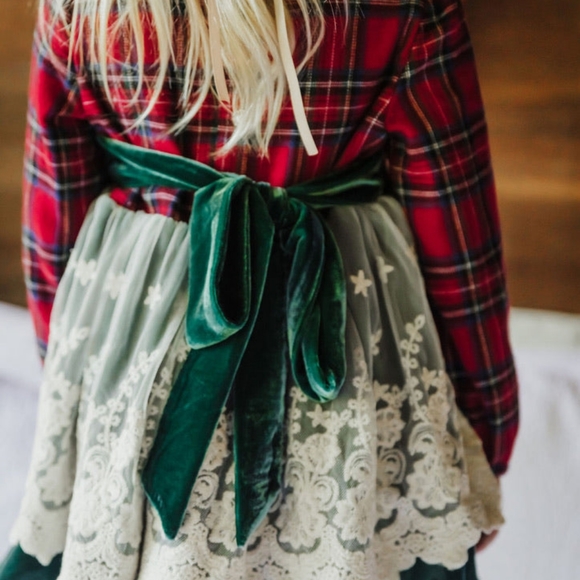 New with tags in package Love and Grow Clothing Co Tis the season Emery 3t - Picture 3 of 5